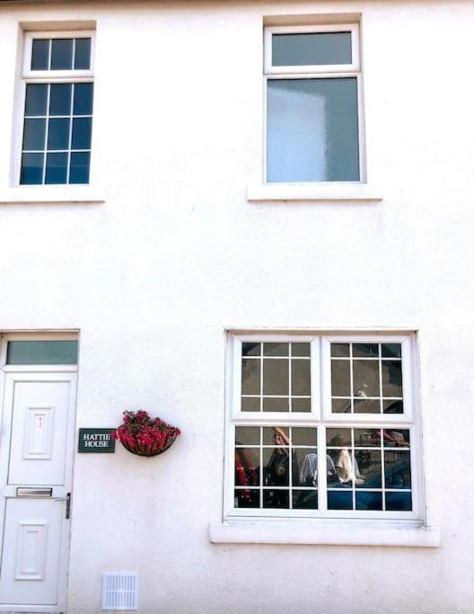 Sunny Seaside Beach House Lytham Centre Sleeps 8 Lytham St Annes Exterior foto